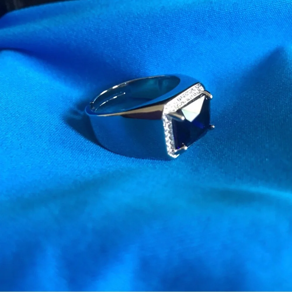 N/A classic silver